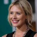 Nicky+Whelan+Due+Date+Premiere+mhxa1C6klKMl